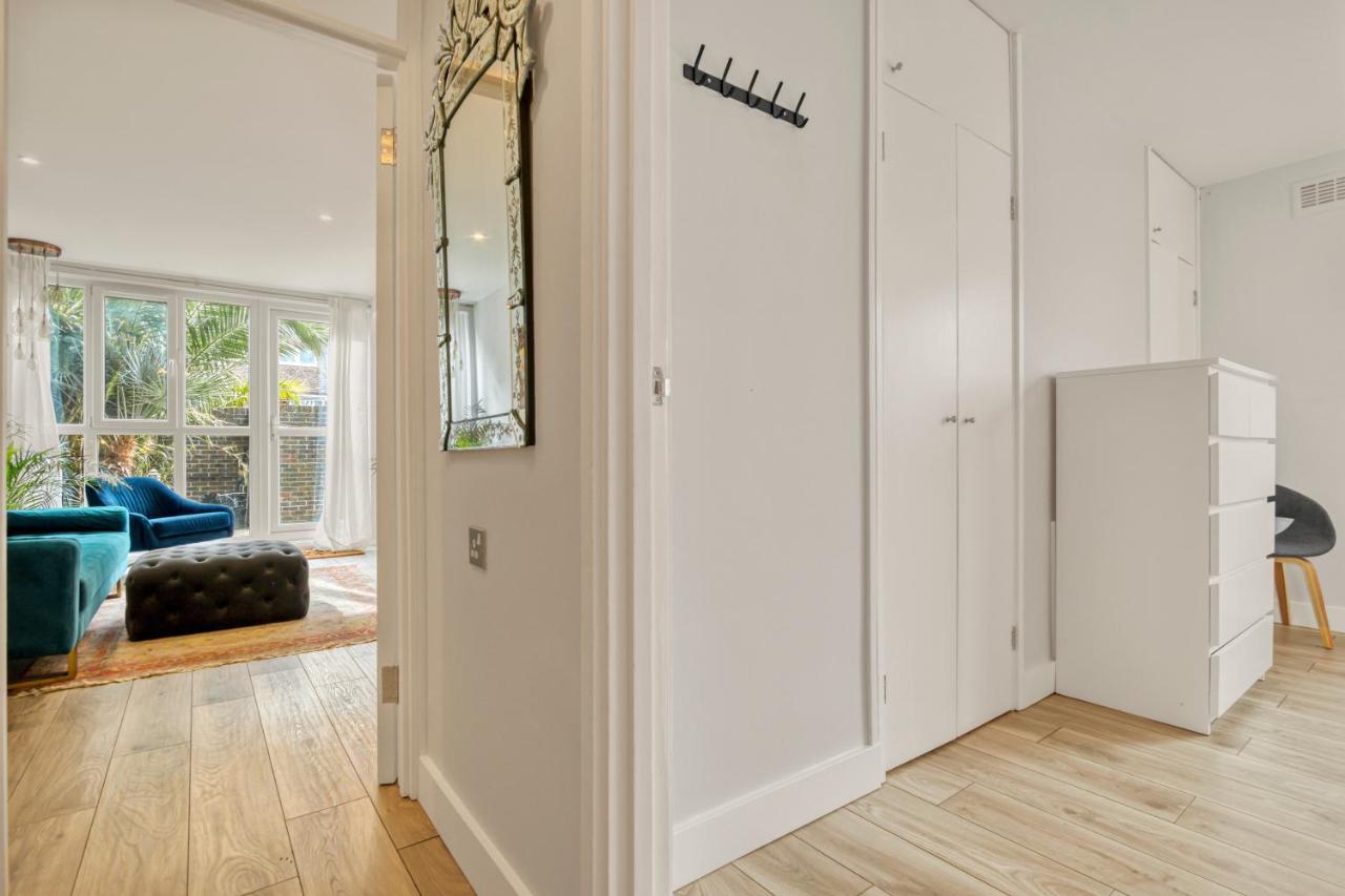 Homely 1Bed Apartment Vauxhall 런던 외부 사진